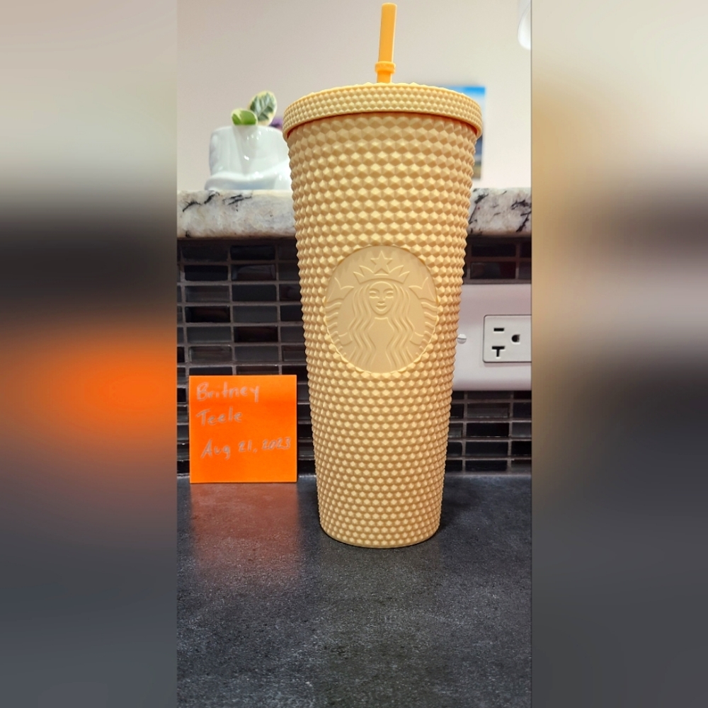 Studded tumbler